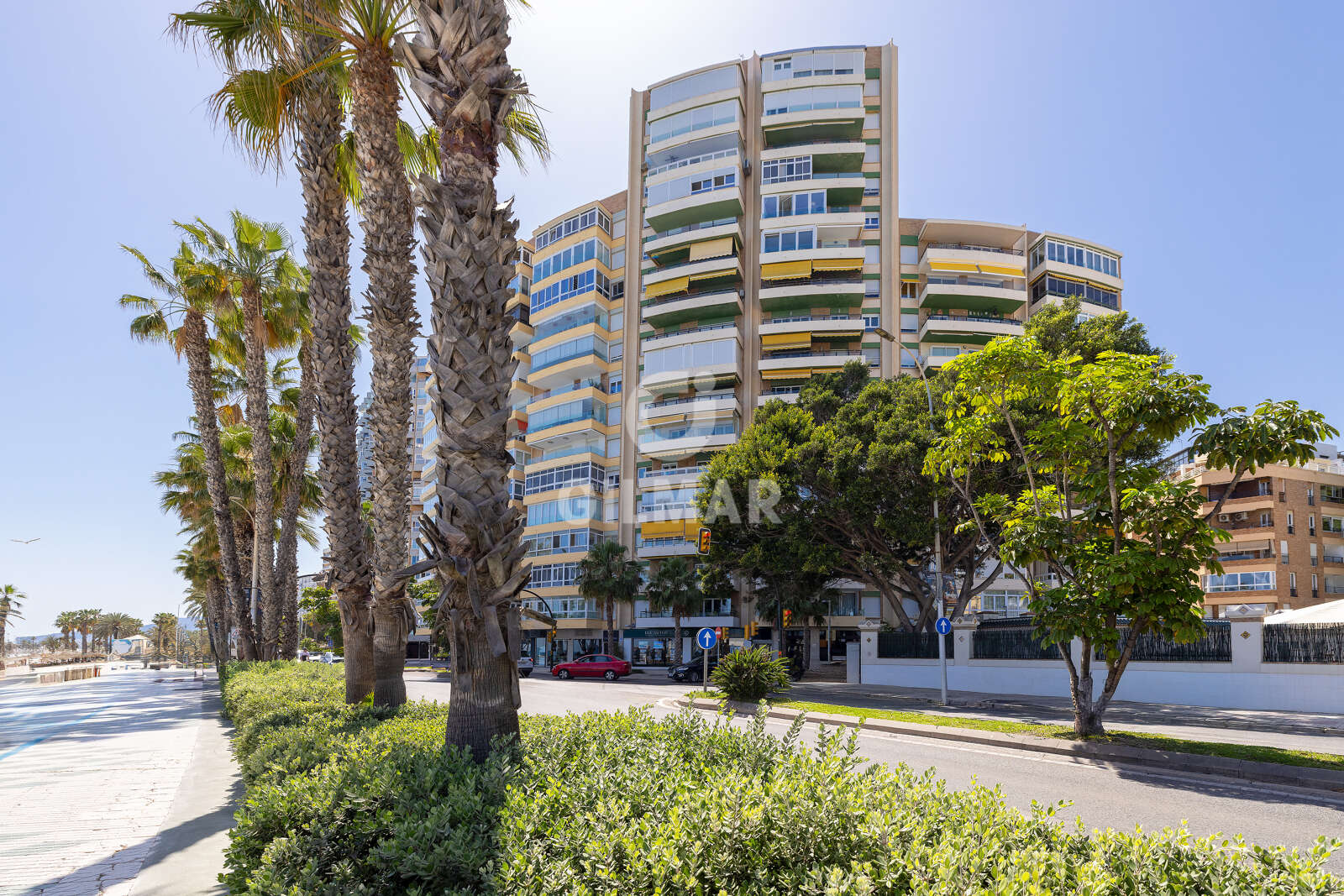 Property slider Gilmar