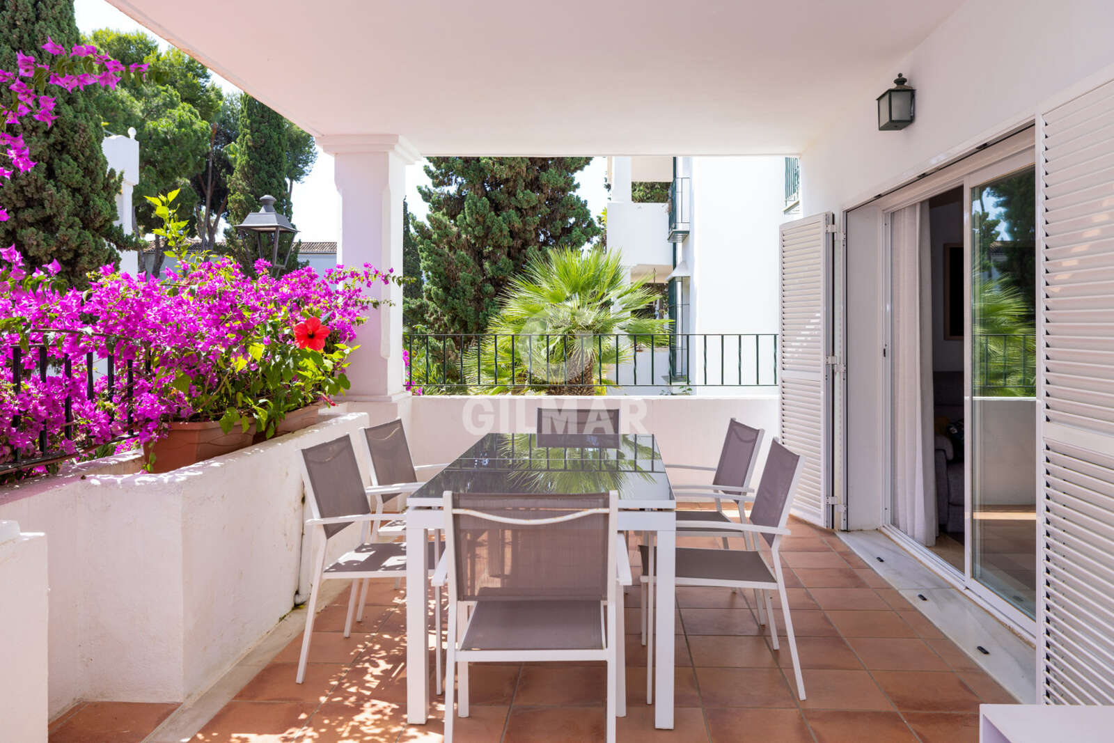 Property slider Gilmar