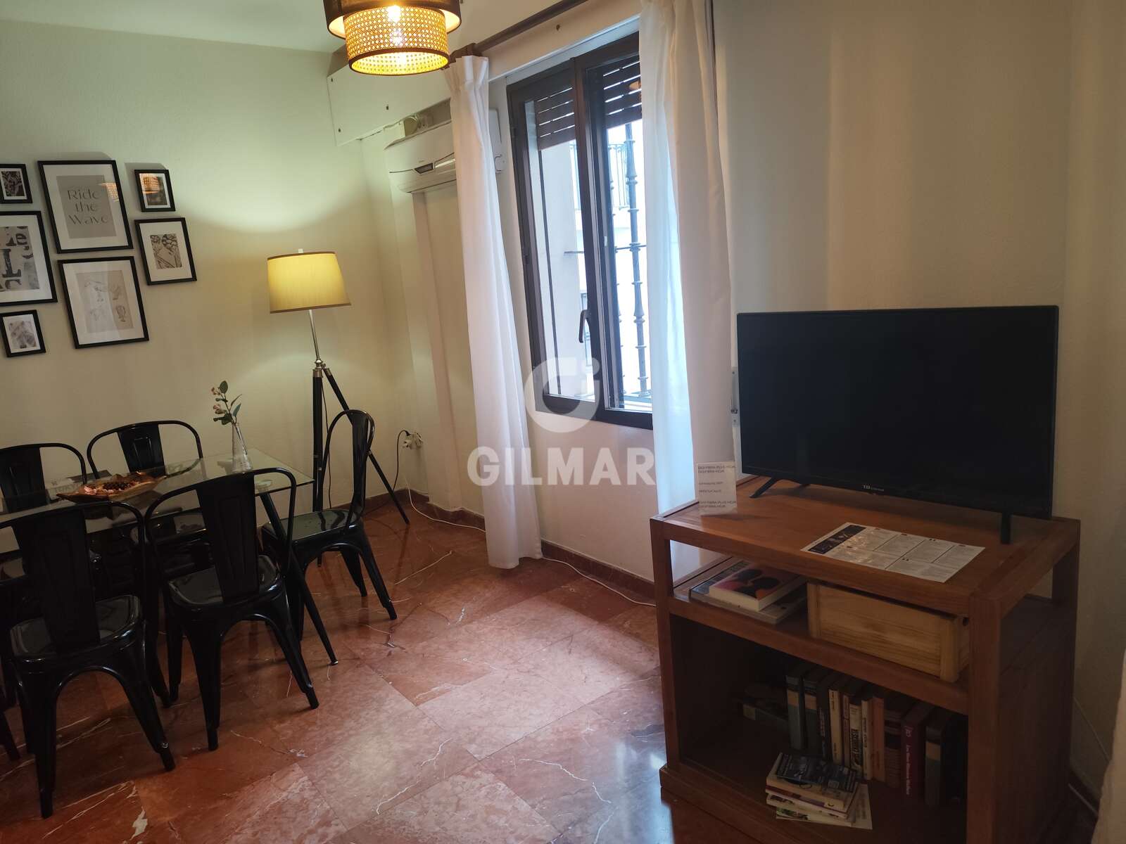 Property slider Gilmar