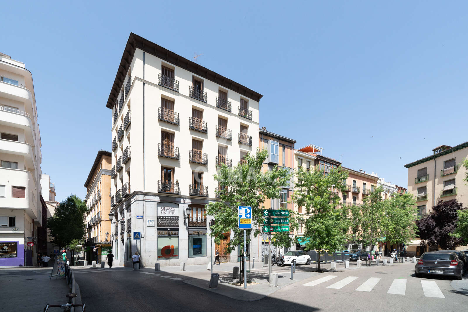 Property slider Gilmar