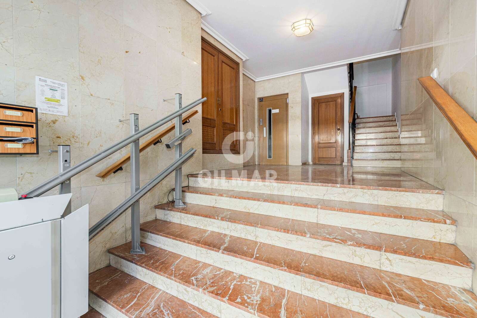 Property slider Gilmar