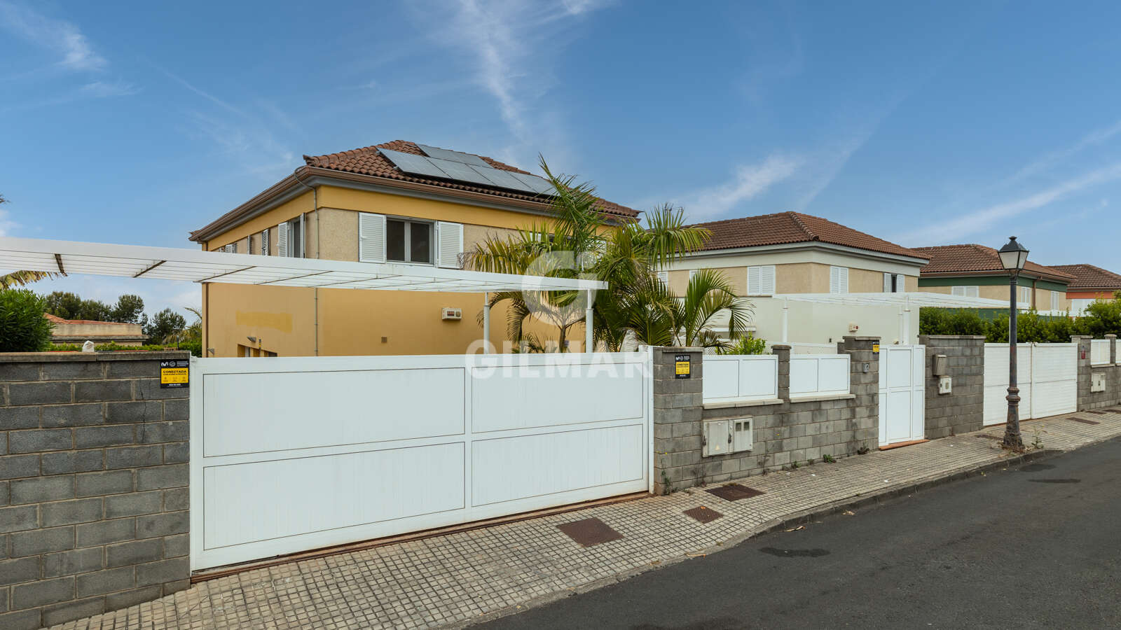 Property slider Gilmar