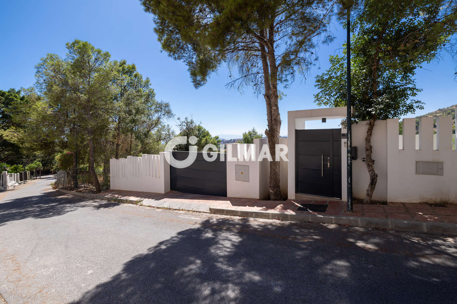 Property slider Gilmar