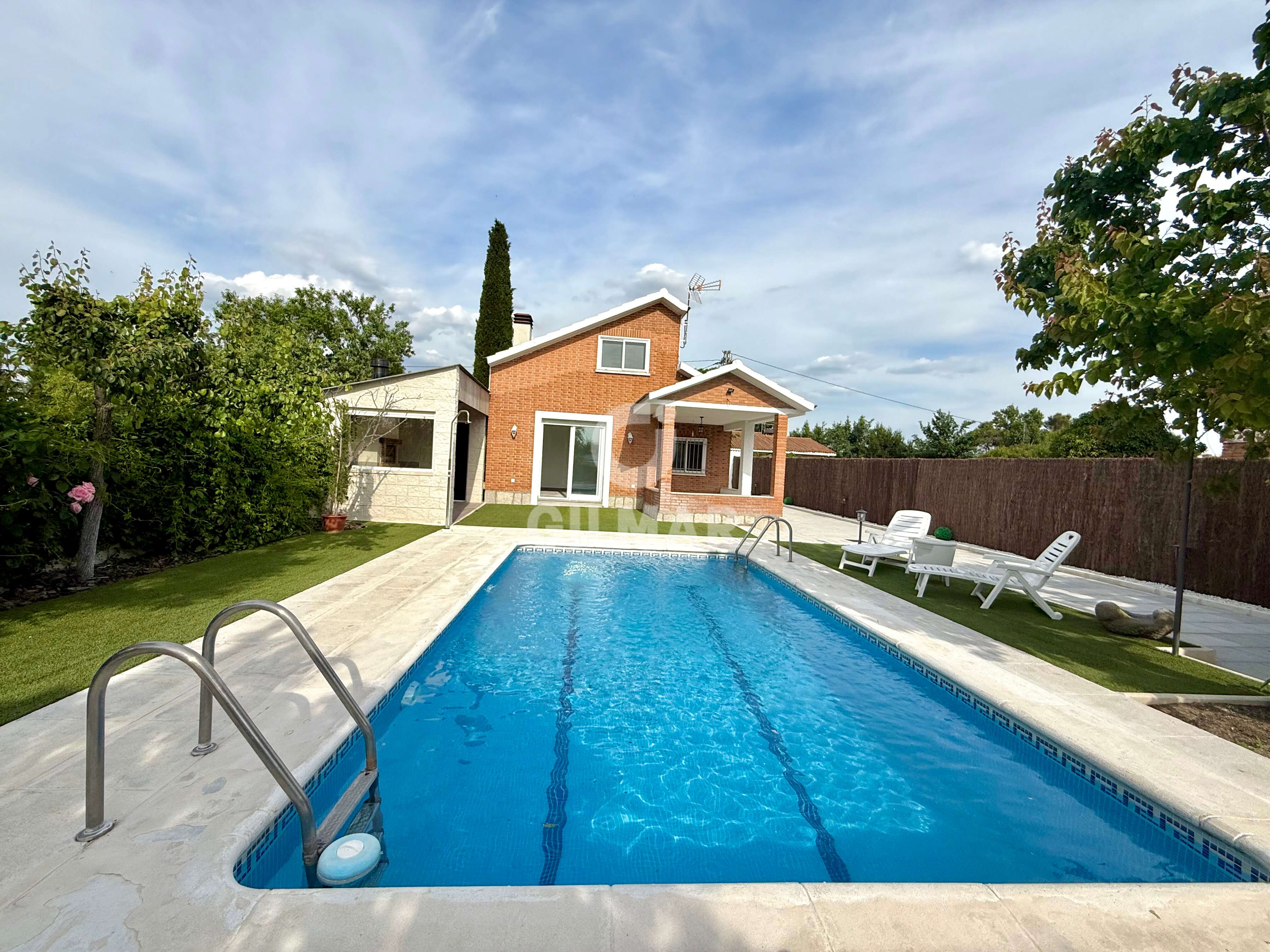 properties images