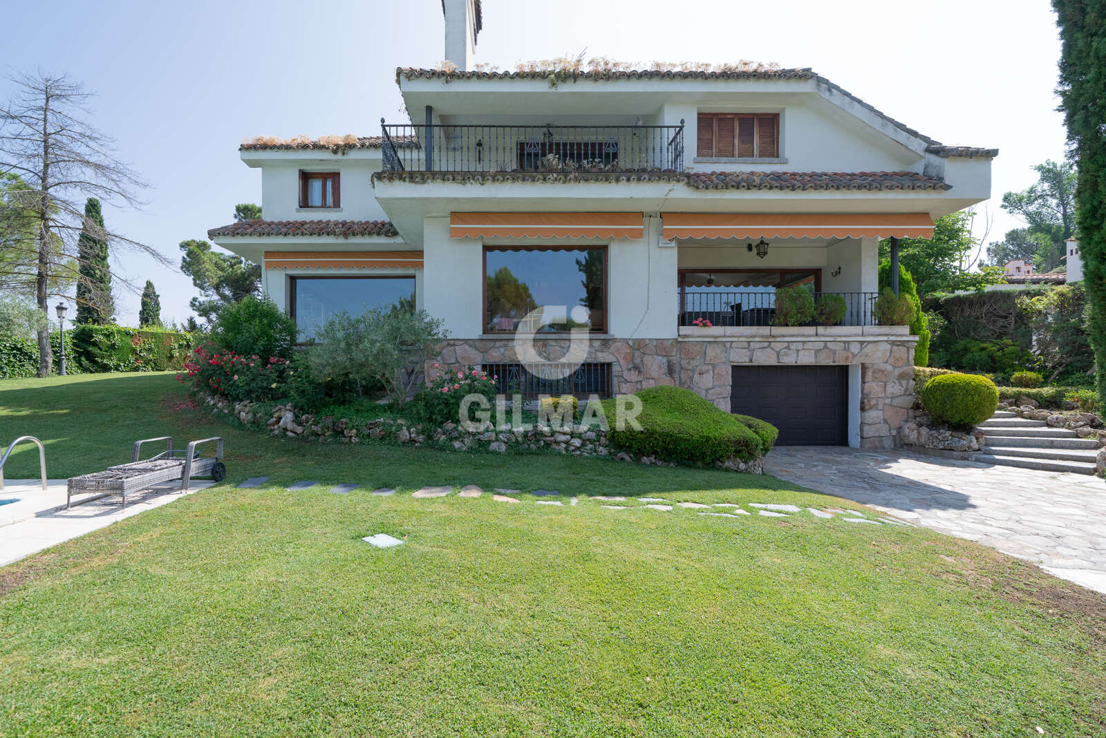 Property slider Gilmar