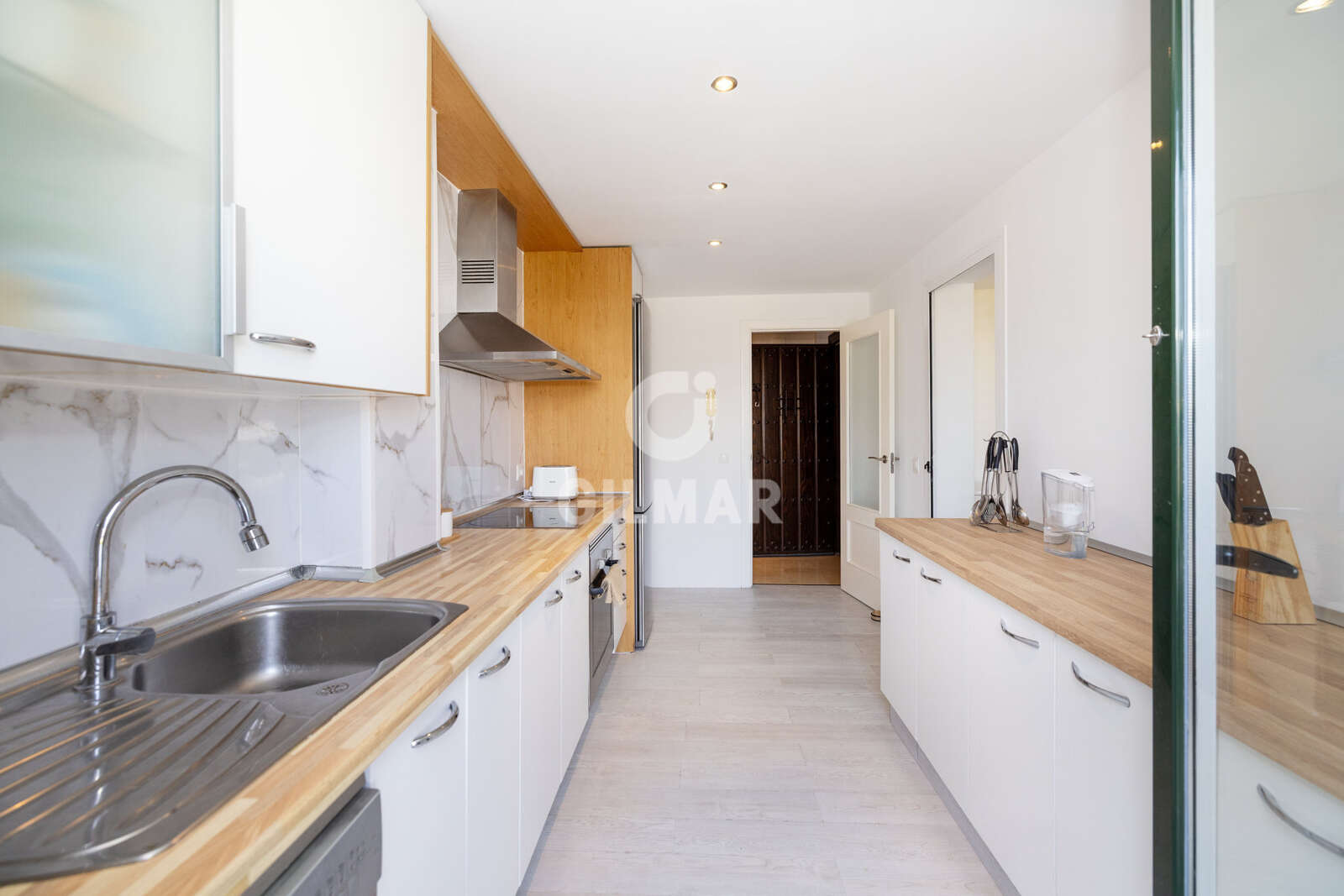 Property slider Gilmar