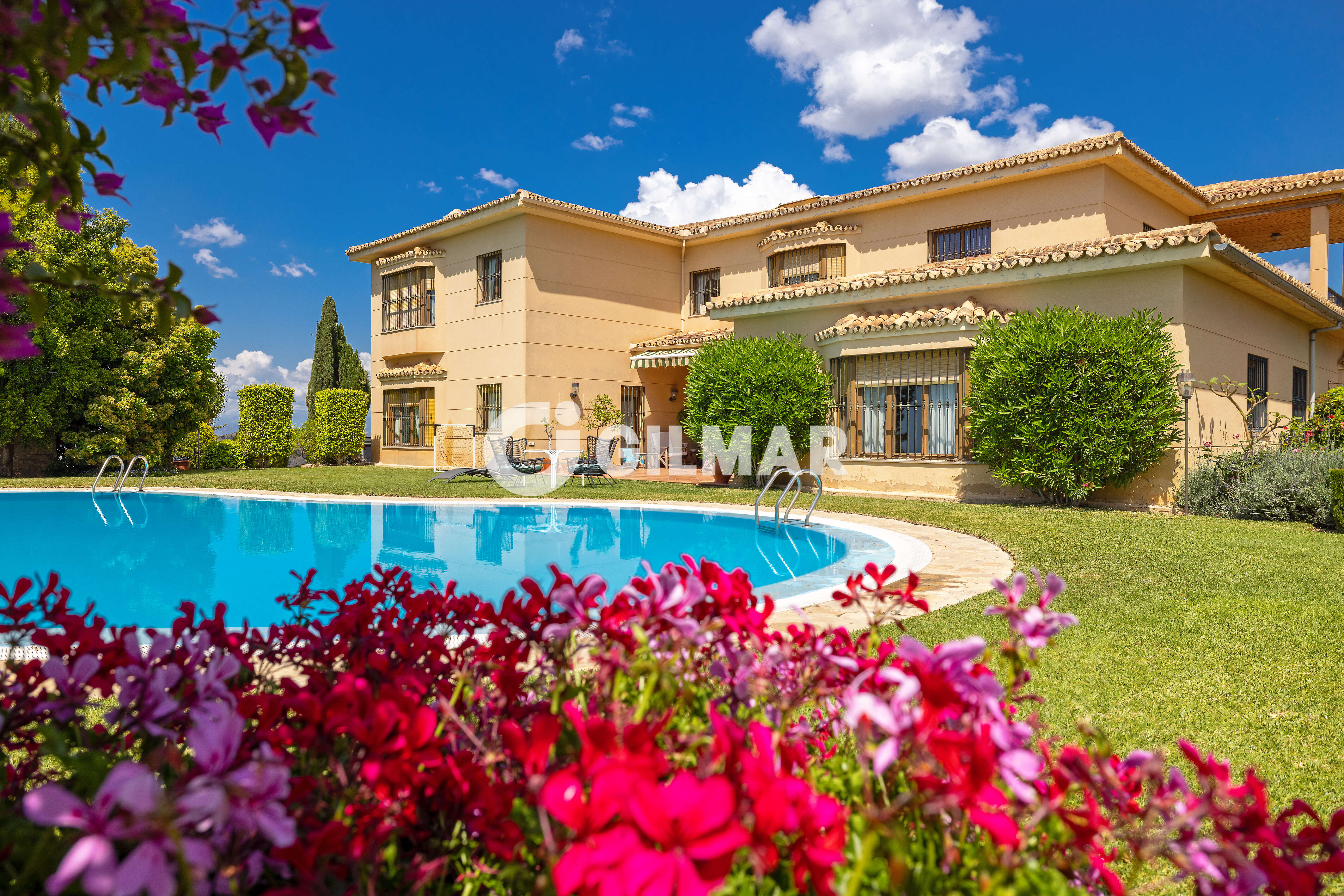 Photo of Villa