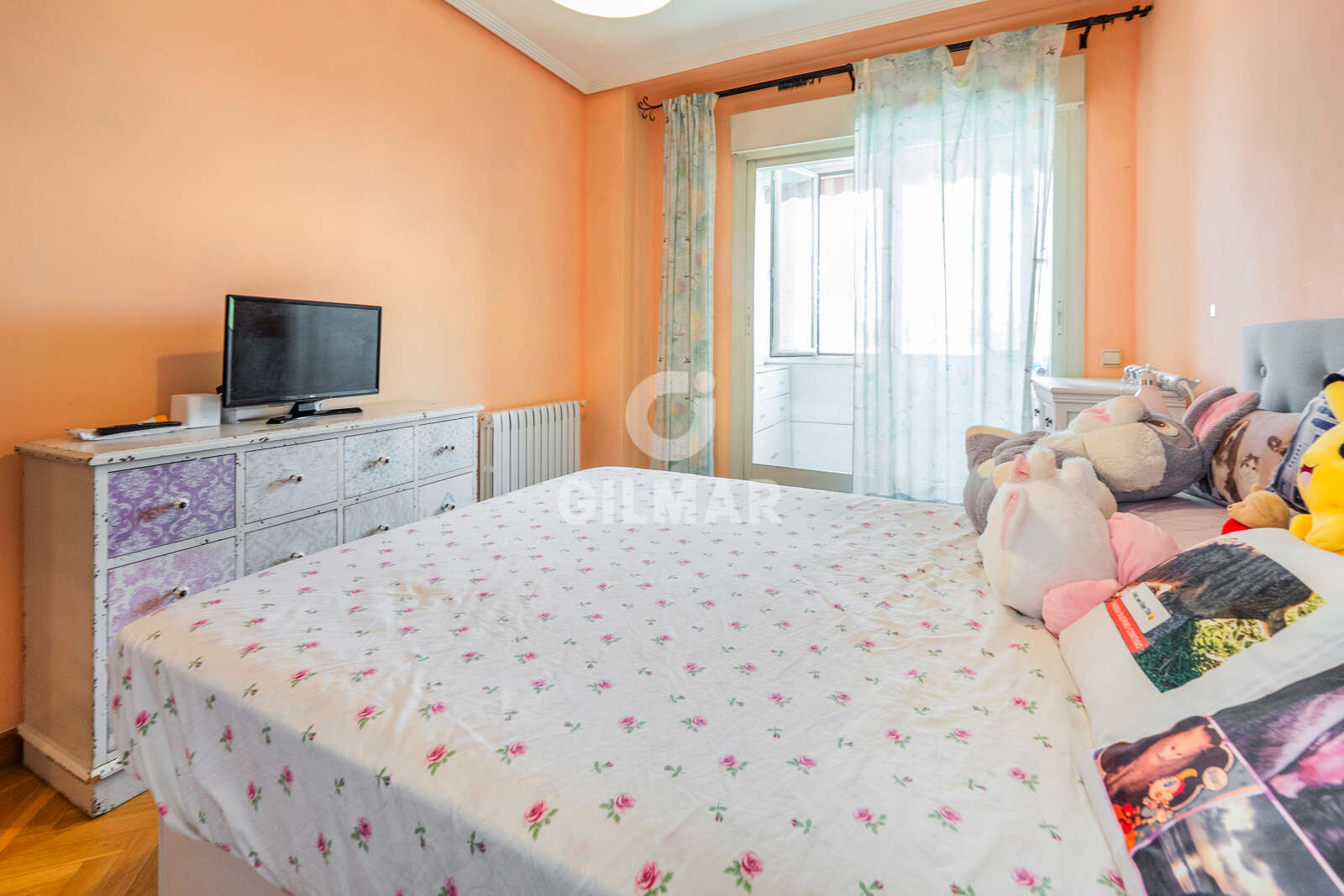 Property slider Gilmar