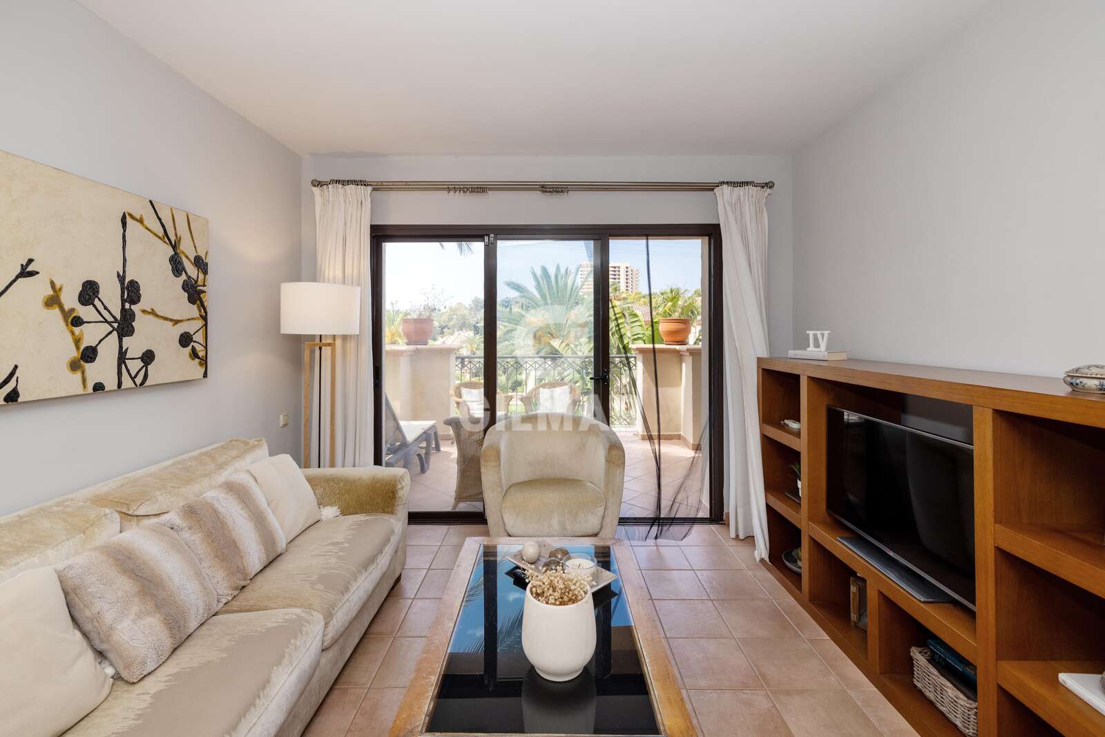 Property slider Gilmar