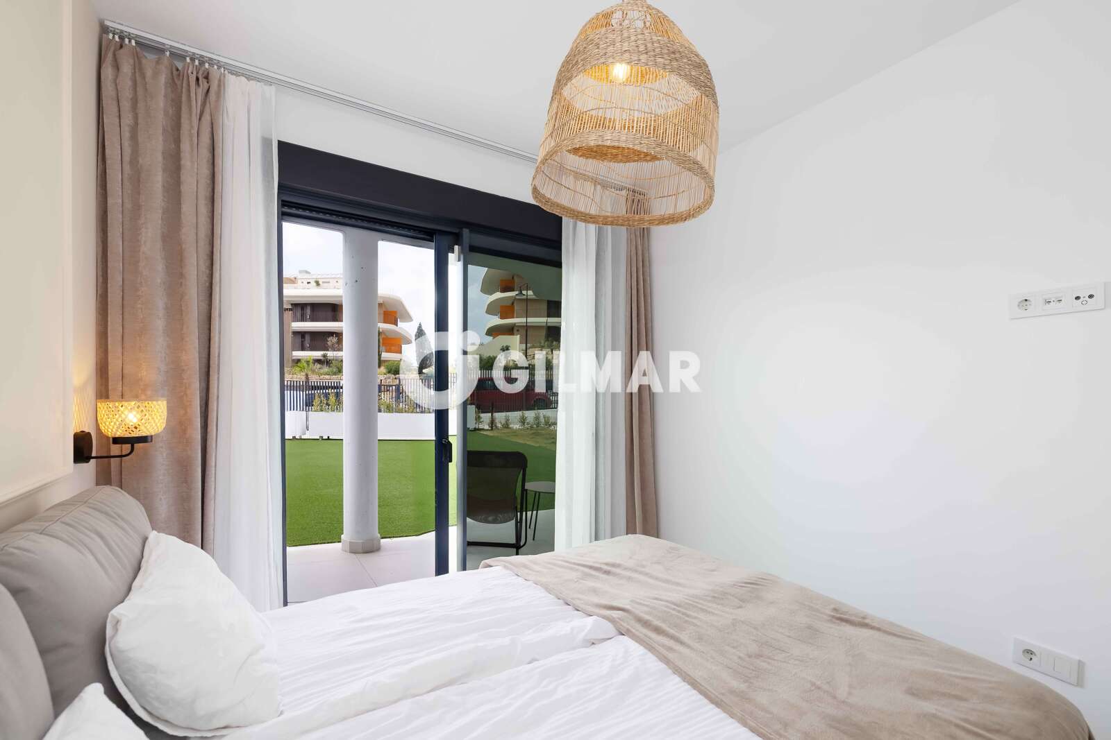 Property slider Gilmar