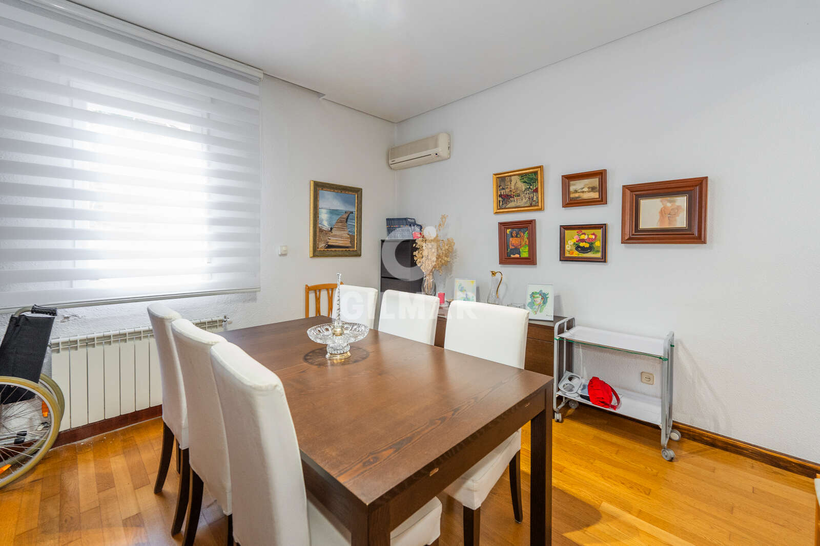 Property slider Gilmar