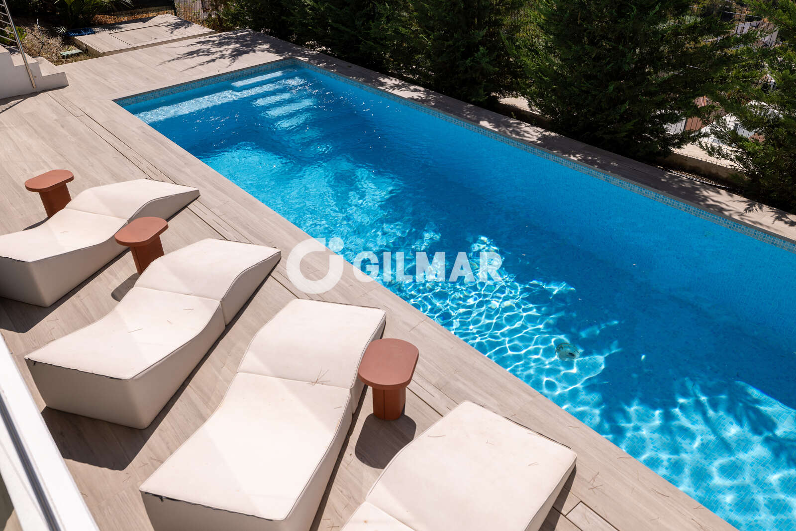 Property slider Gilmar