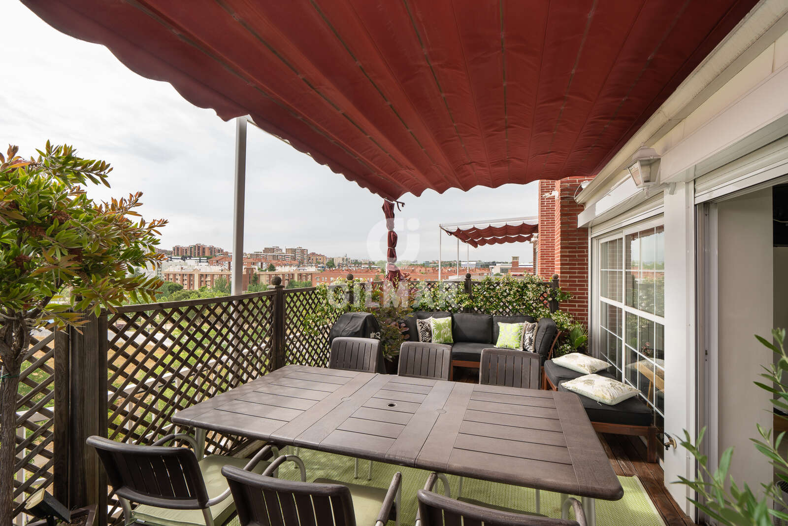 Property slider Gilmar