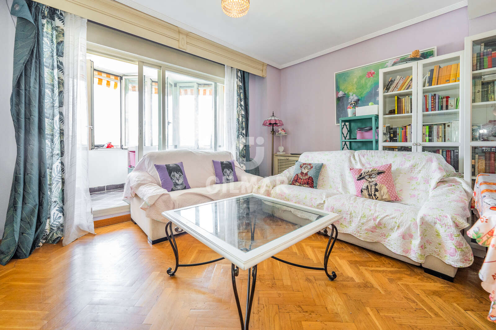 Property slider Gilmar