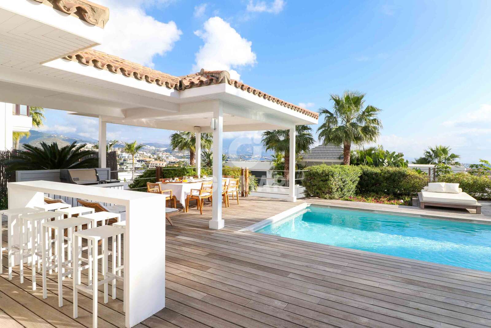 Property slider Gilmar