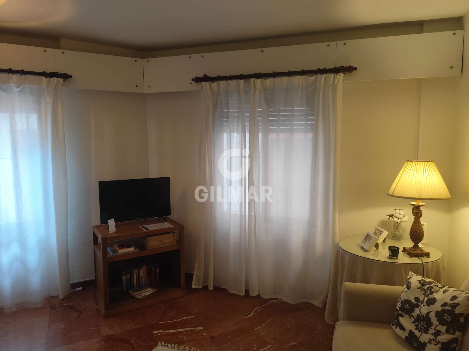 Property slider Gilmar