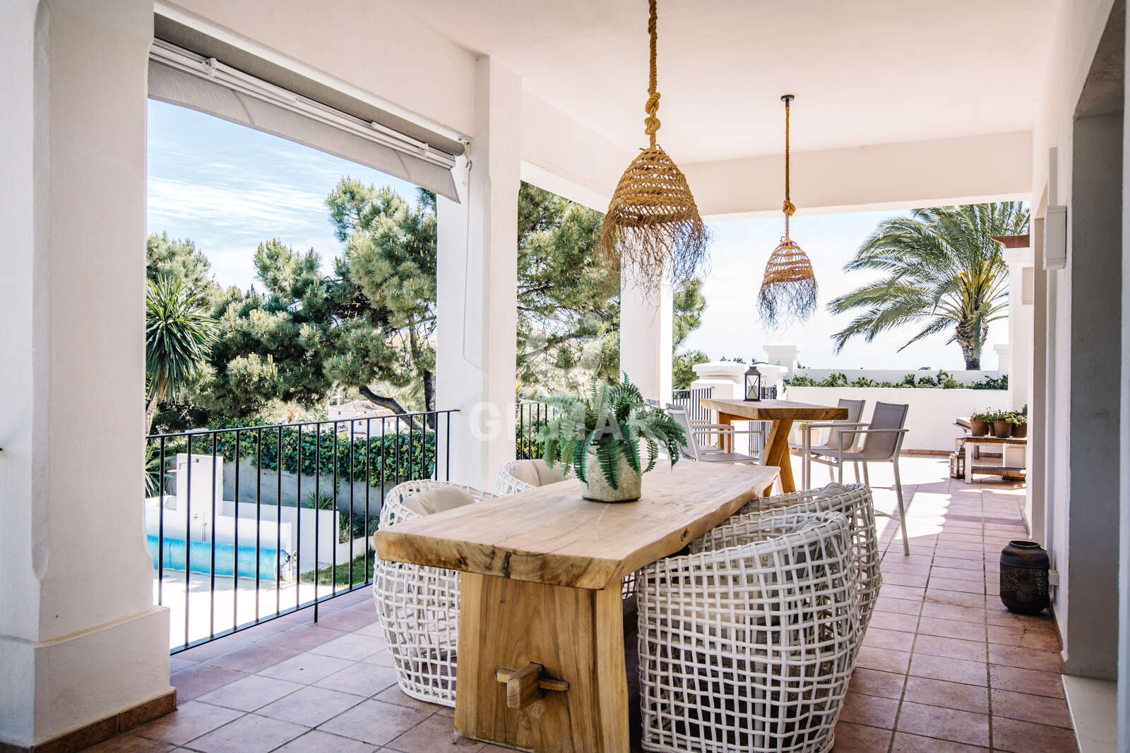 Property slider Gilmar
