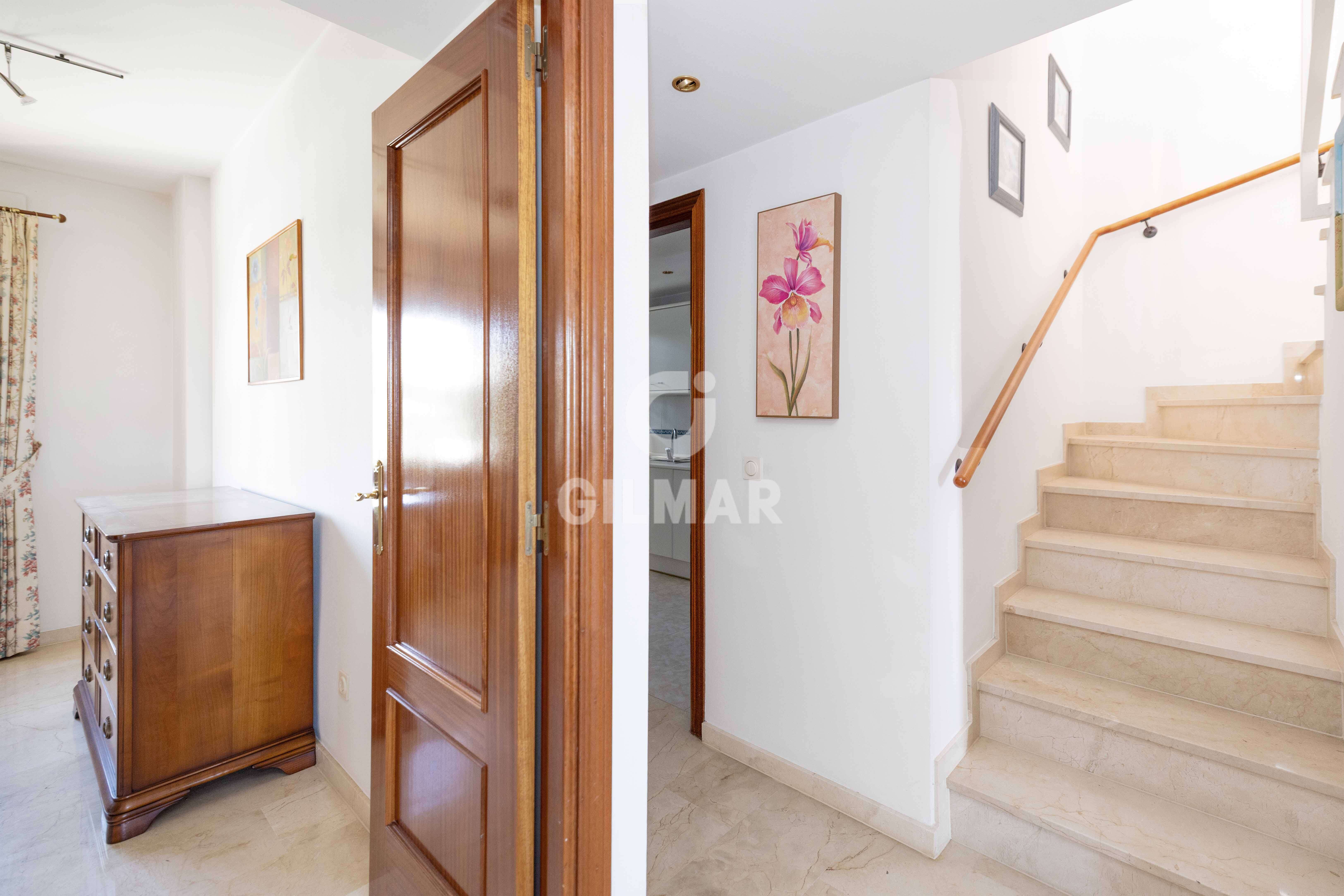 Photo of Triplex