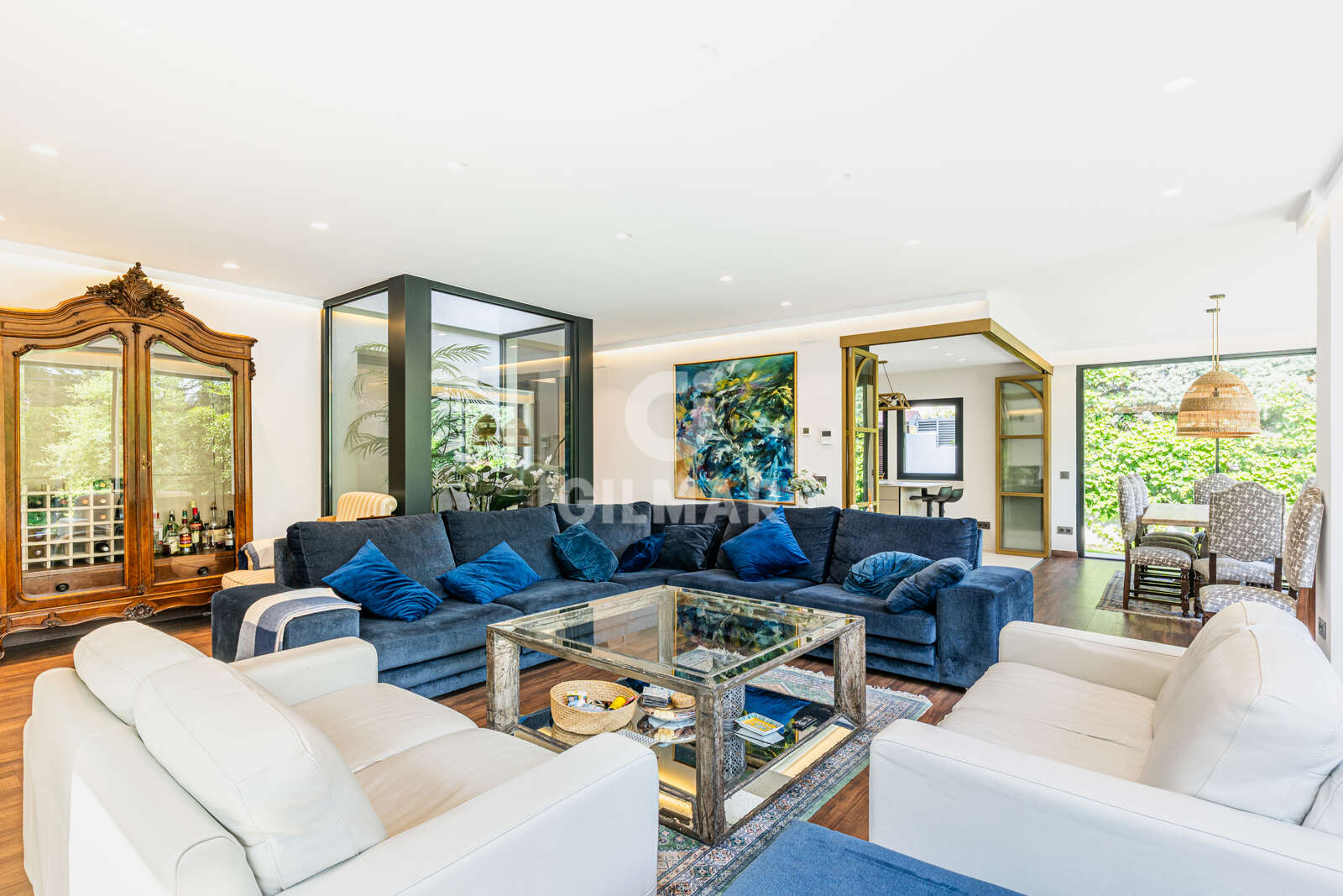 Property slider Gilmar