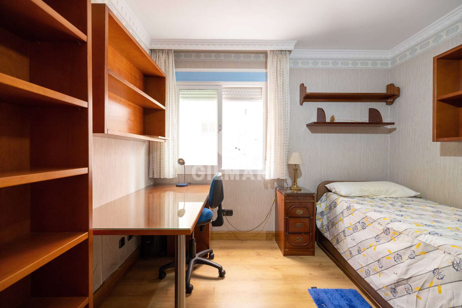 Property slider Gilmar