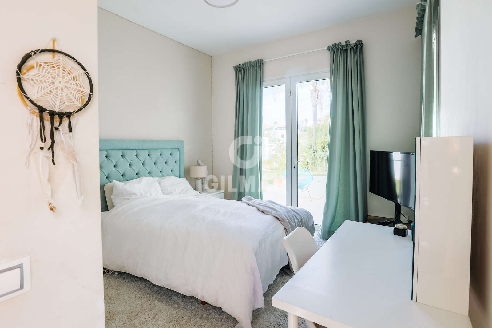 Property slider Gilmar