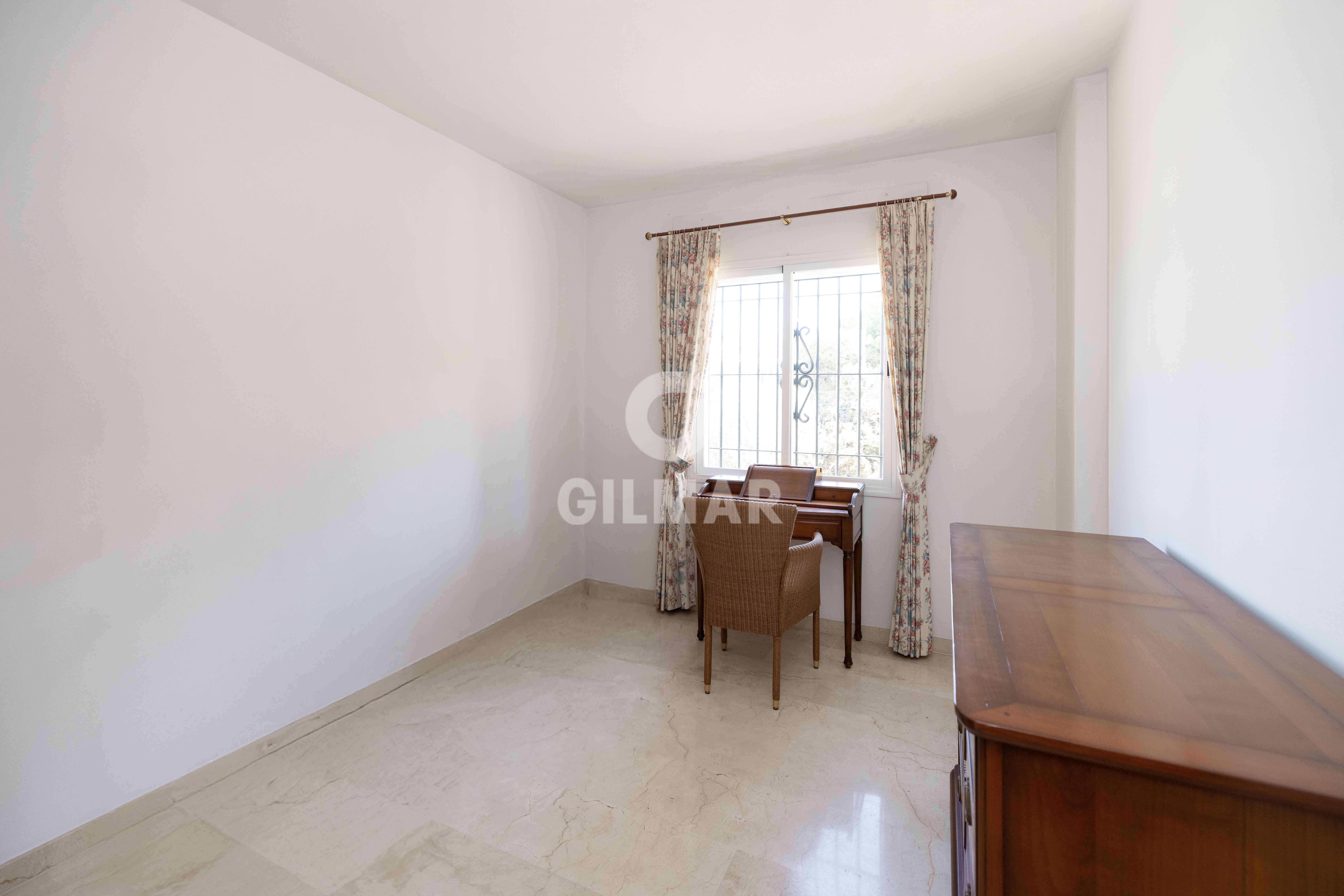 Photo of Triplex