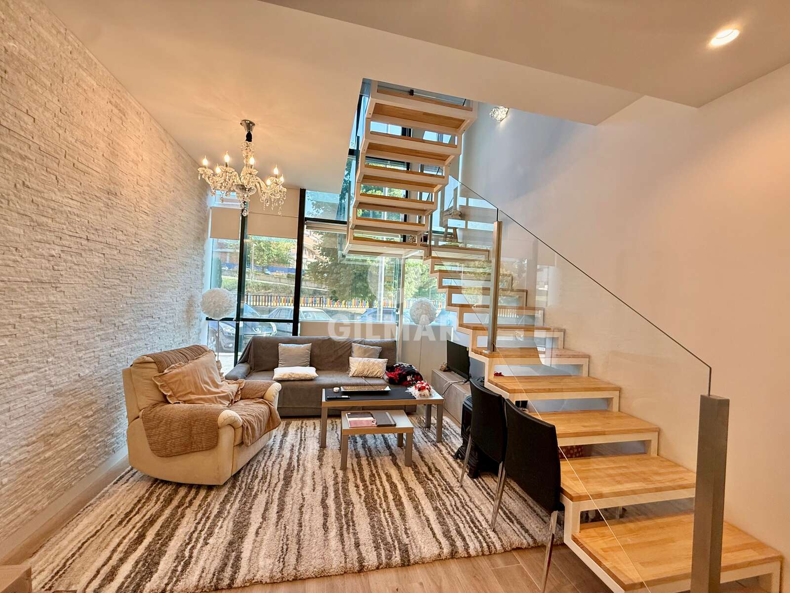 Property slider Gilmar