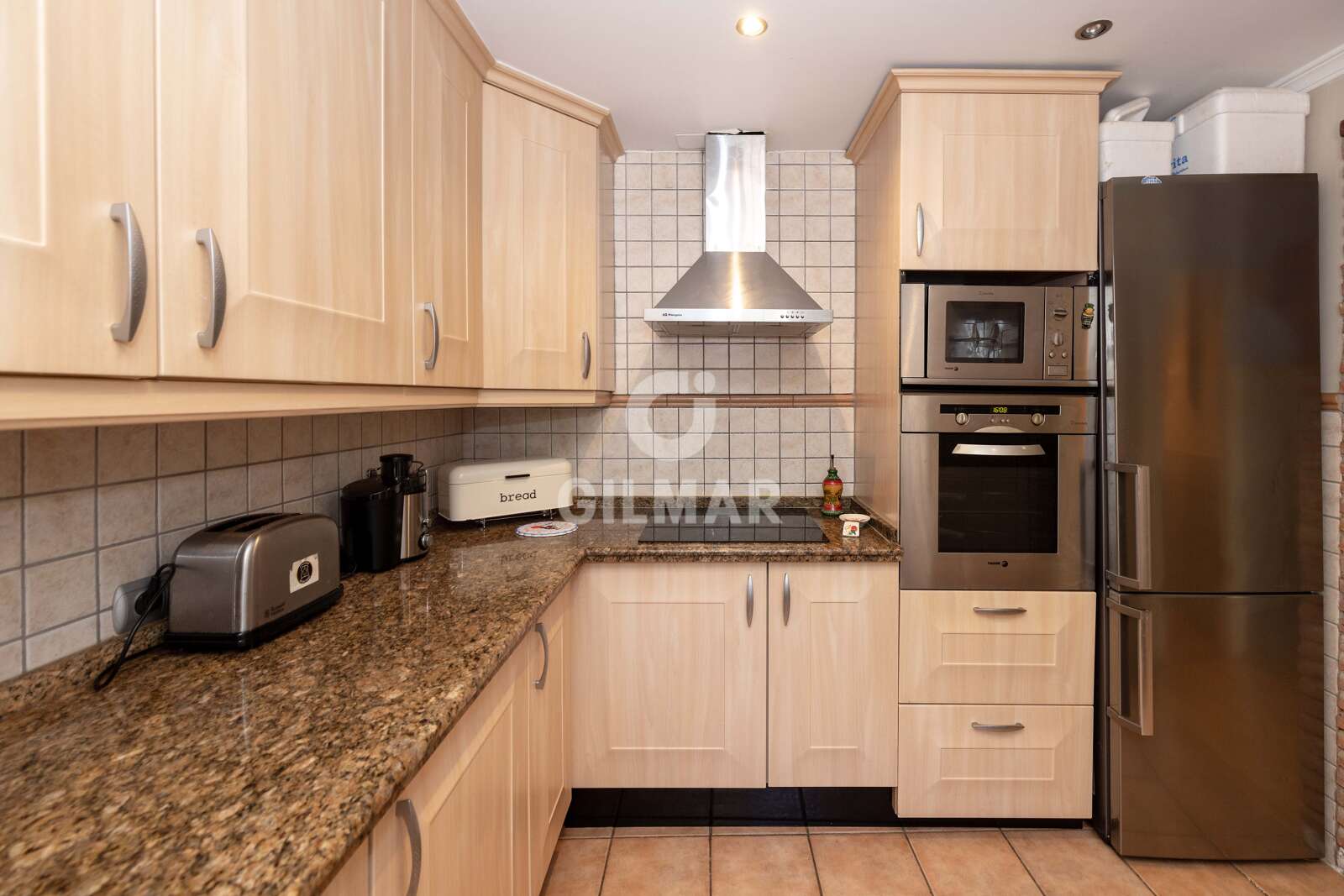 Property slider Gilmar