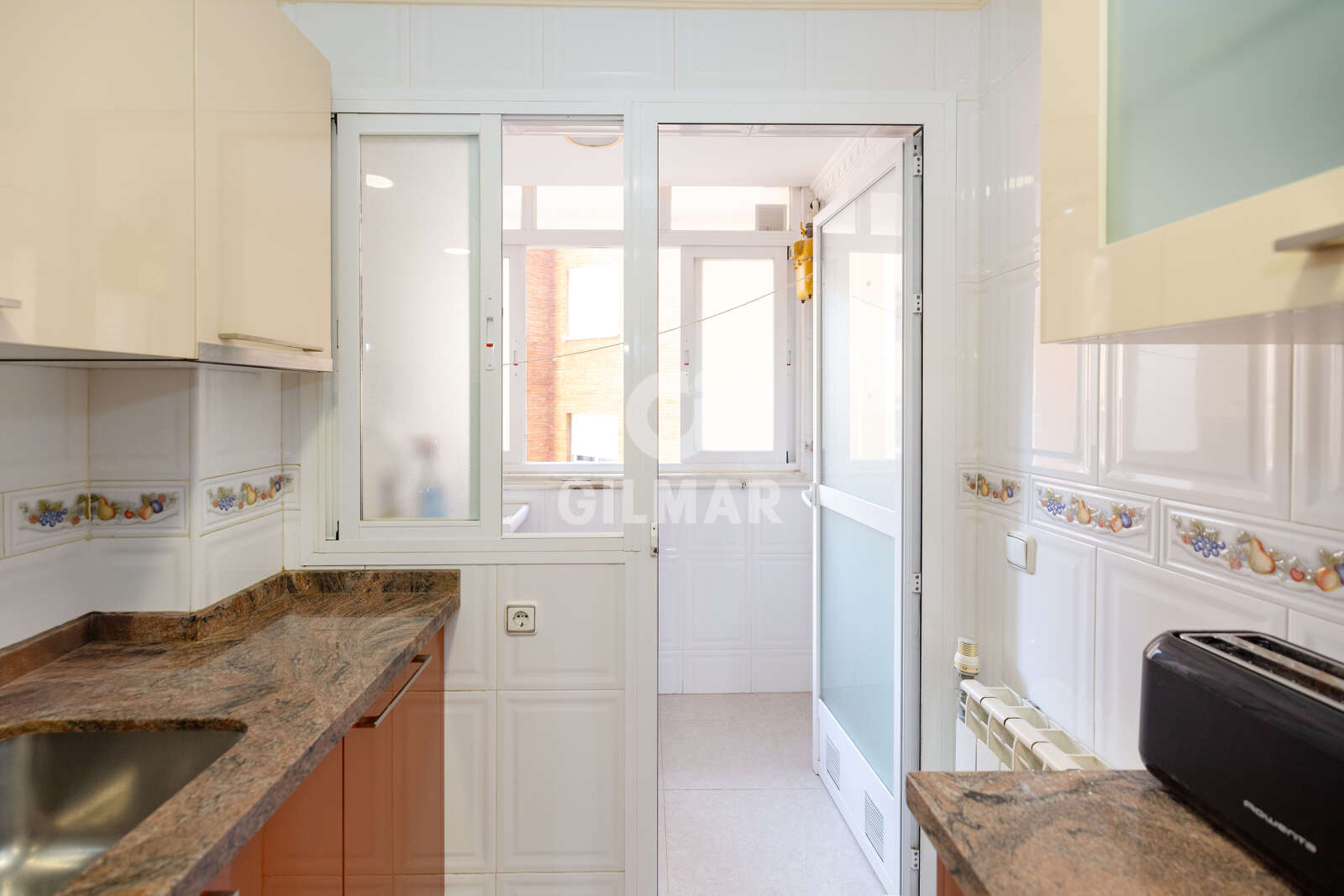 Property slider Gilmar