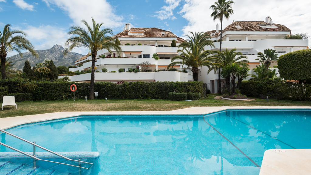 Apartment in Las Lomas del Marbella Club 1