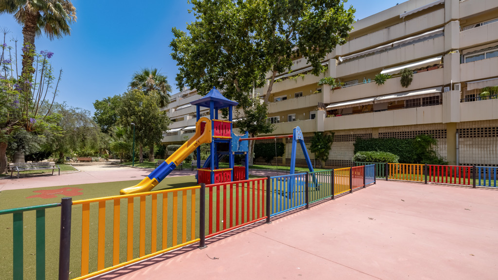 House in Malaga - Image 4