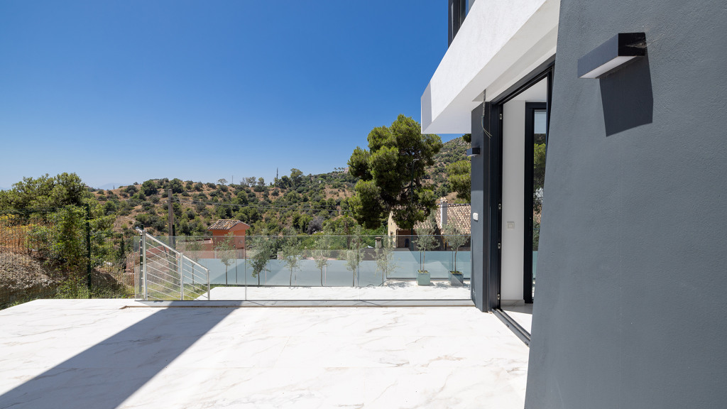 House in Malaga - Image 3
